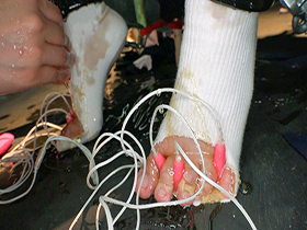 敏感女子のくすぐりレズ　サンプル画像14